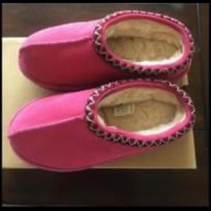 Girl shoes